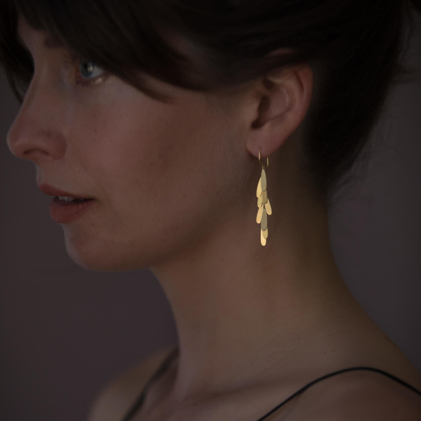 Sia Taylor Daisy Long Earrings