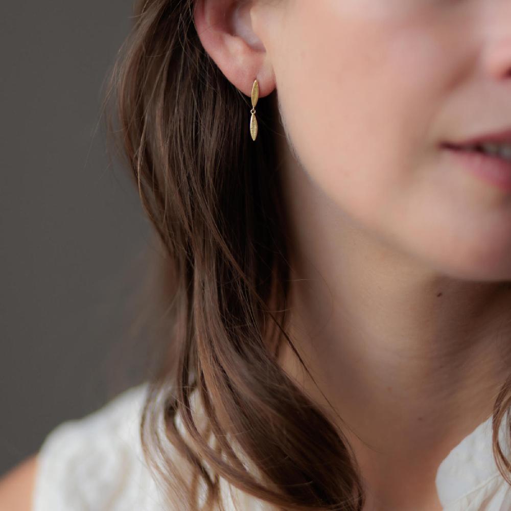 Sia Taylor Golden Seed Double Studs