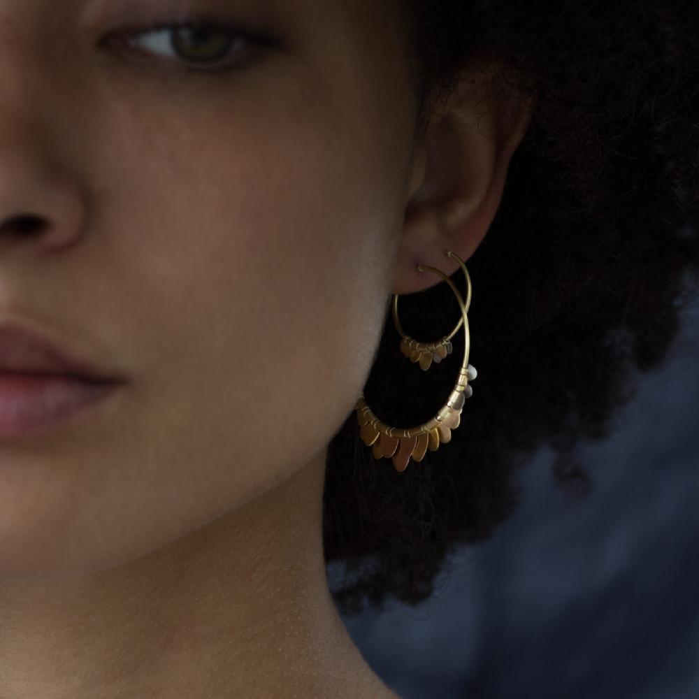 Sia Taylor Rainbow Flutter Hoops