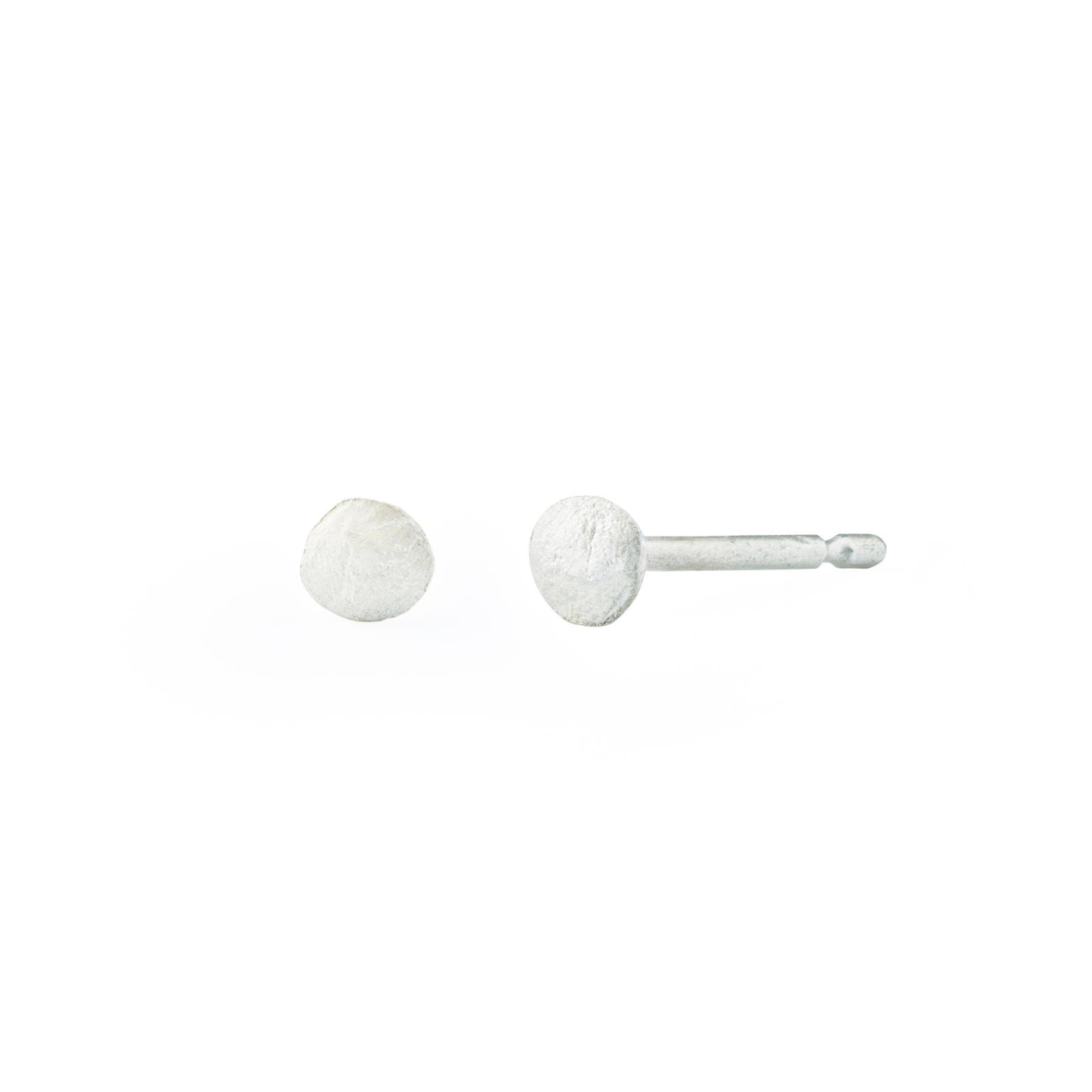sia taylor Silver Tiny Seed Studs