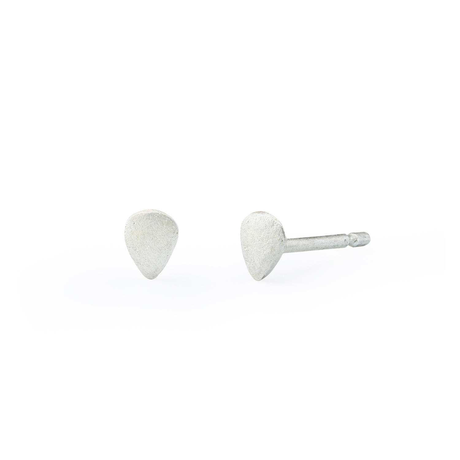 sia taylor Silver Tiny Seed Studs