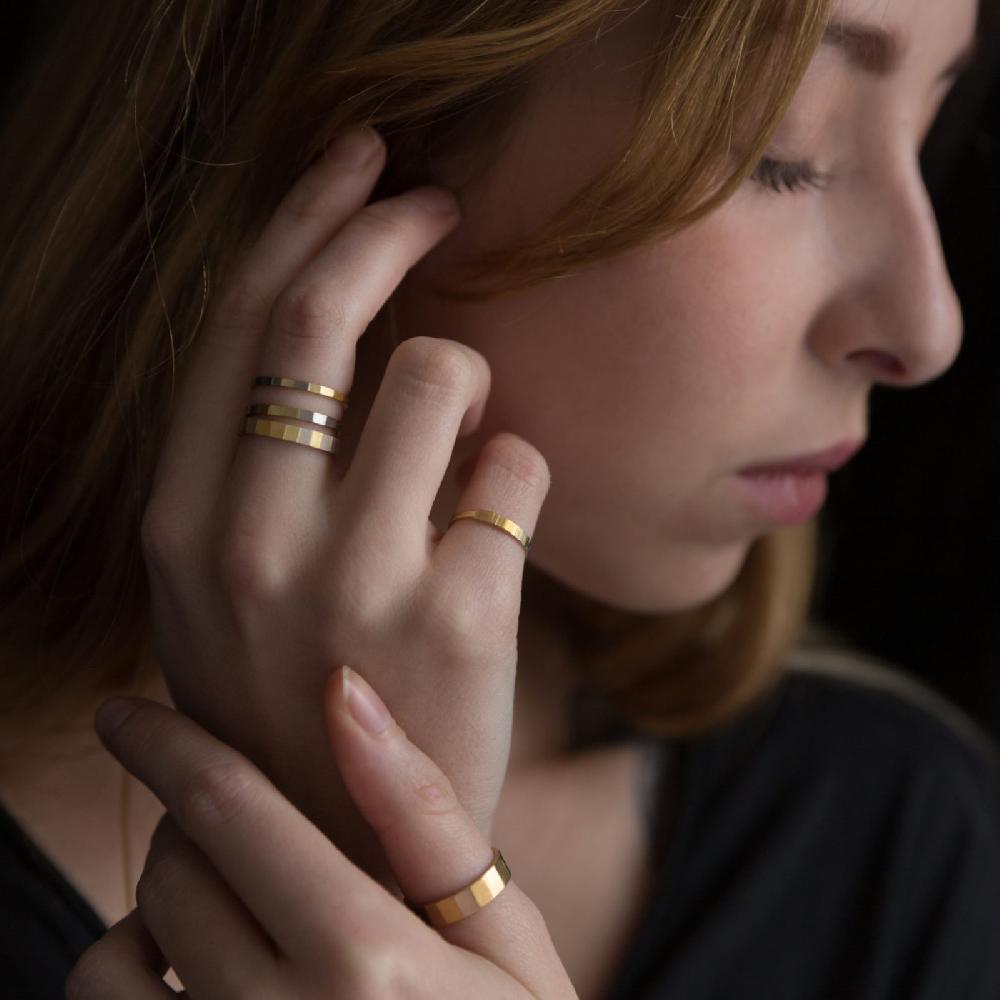 Sia Taylor Super Fine Faceted Band - Size L 1/2