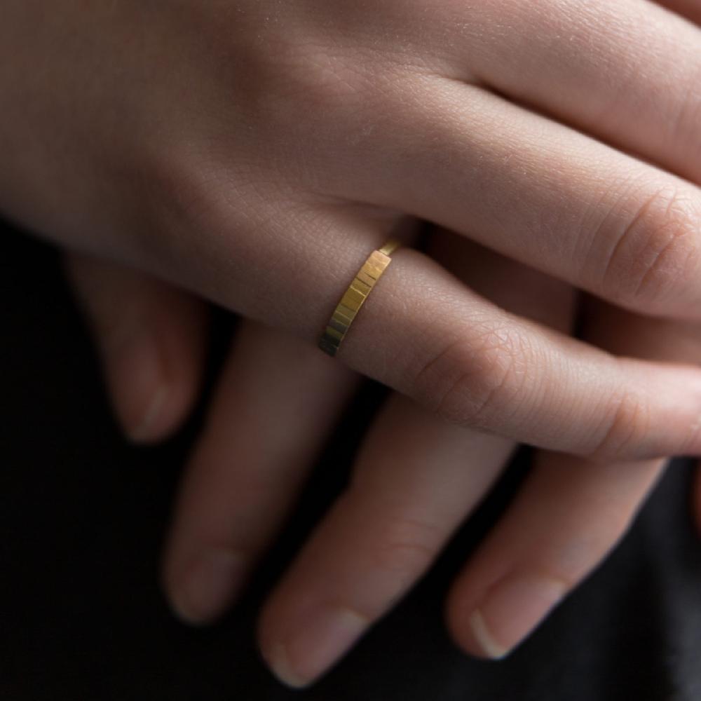 Sia Taylor Tiny Rainbow Arc Ring