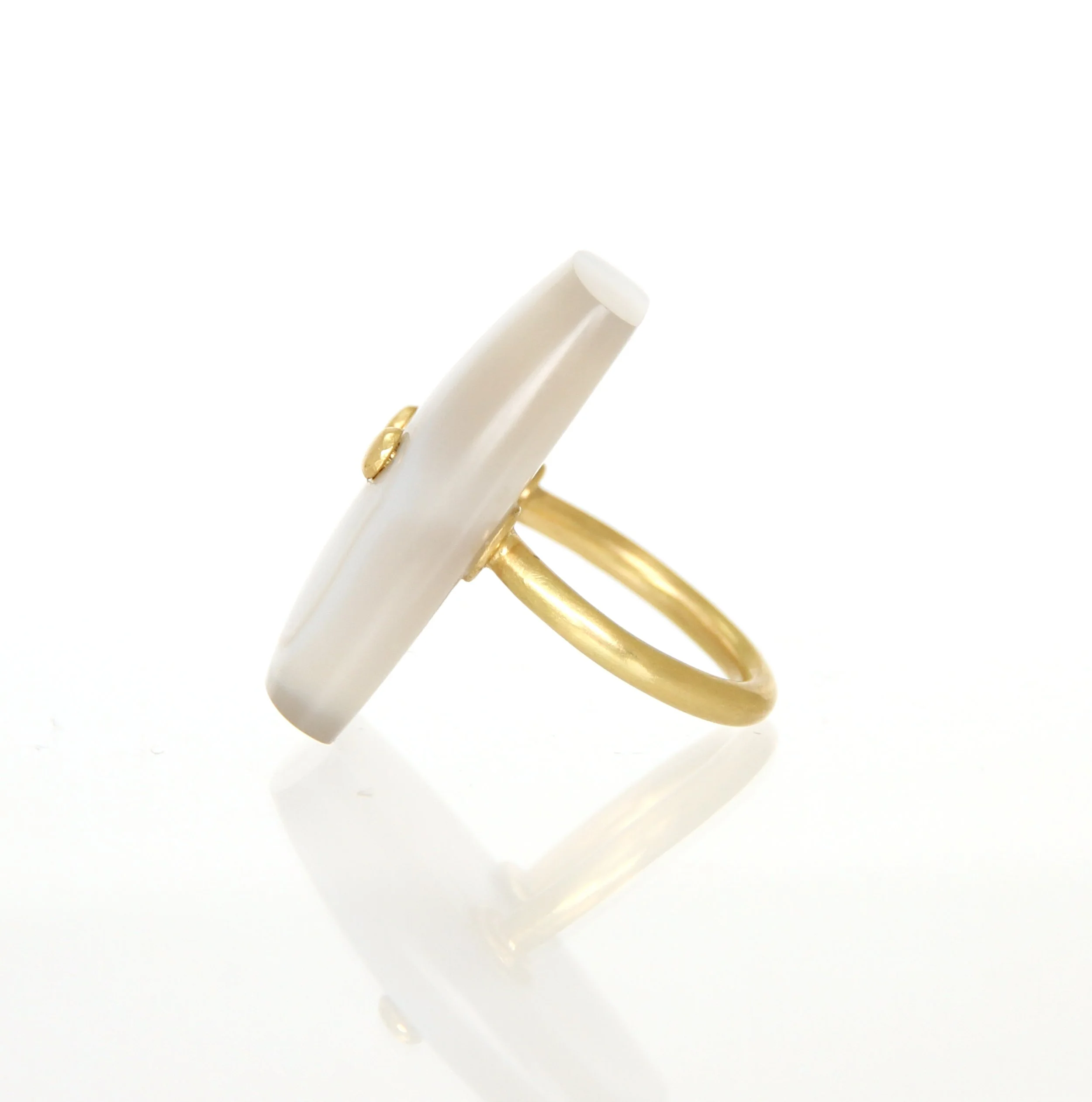 Sian Evans Jewellery Hand Carved Scttoish Agate Ring