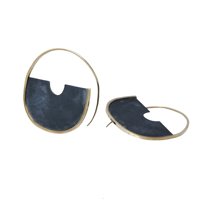 sian evans jewellery Large crescent black and 18ct gold earrings
