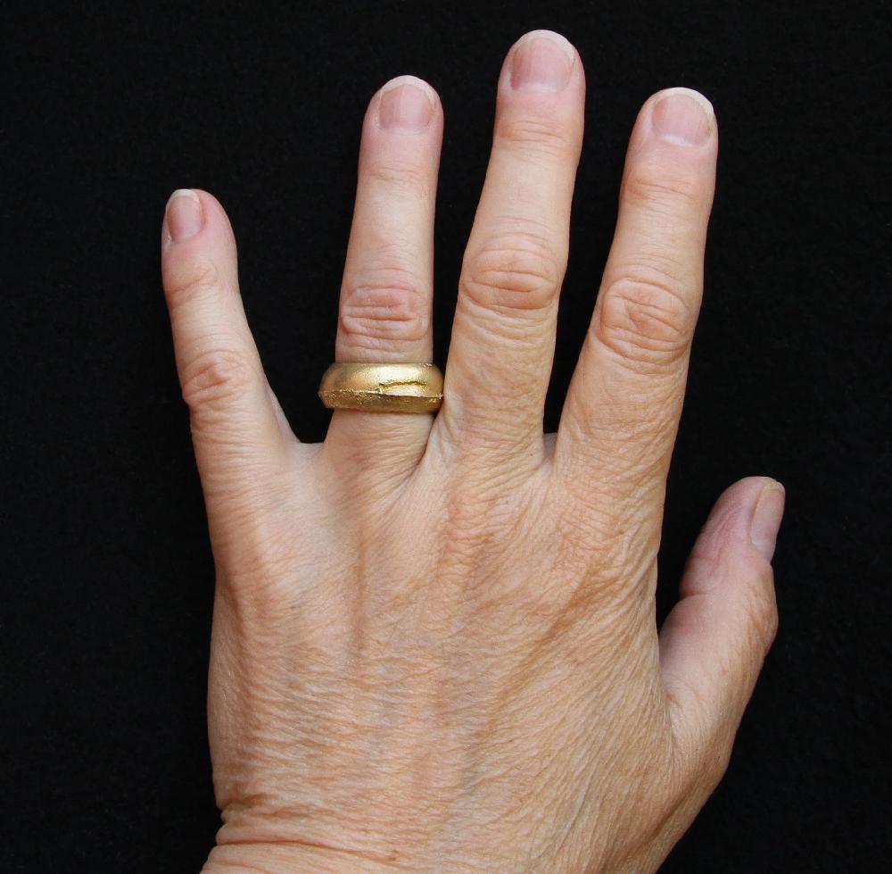 Sian Evans Jewellery Recycled 18ct Gold 8.5mm Wide Textured D Shape Wedding Ring