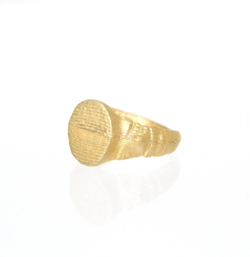 Sian Evans Jewellery Recycled 18ct Solid Gold Signet Ring