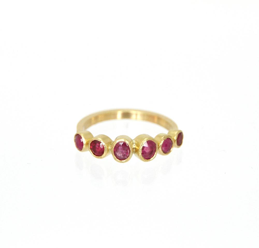 sian evans jewellery Wabi-sabi ruby ring
