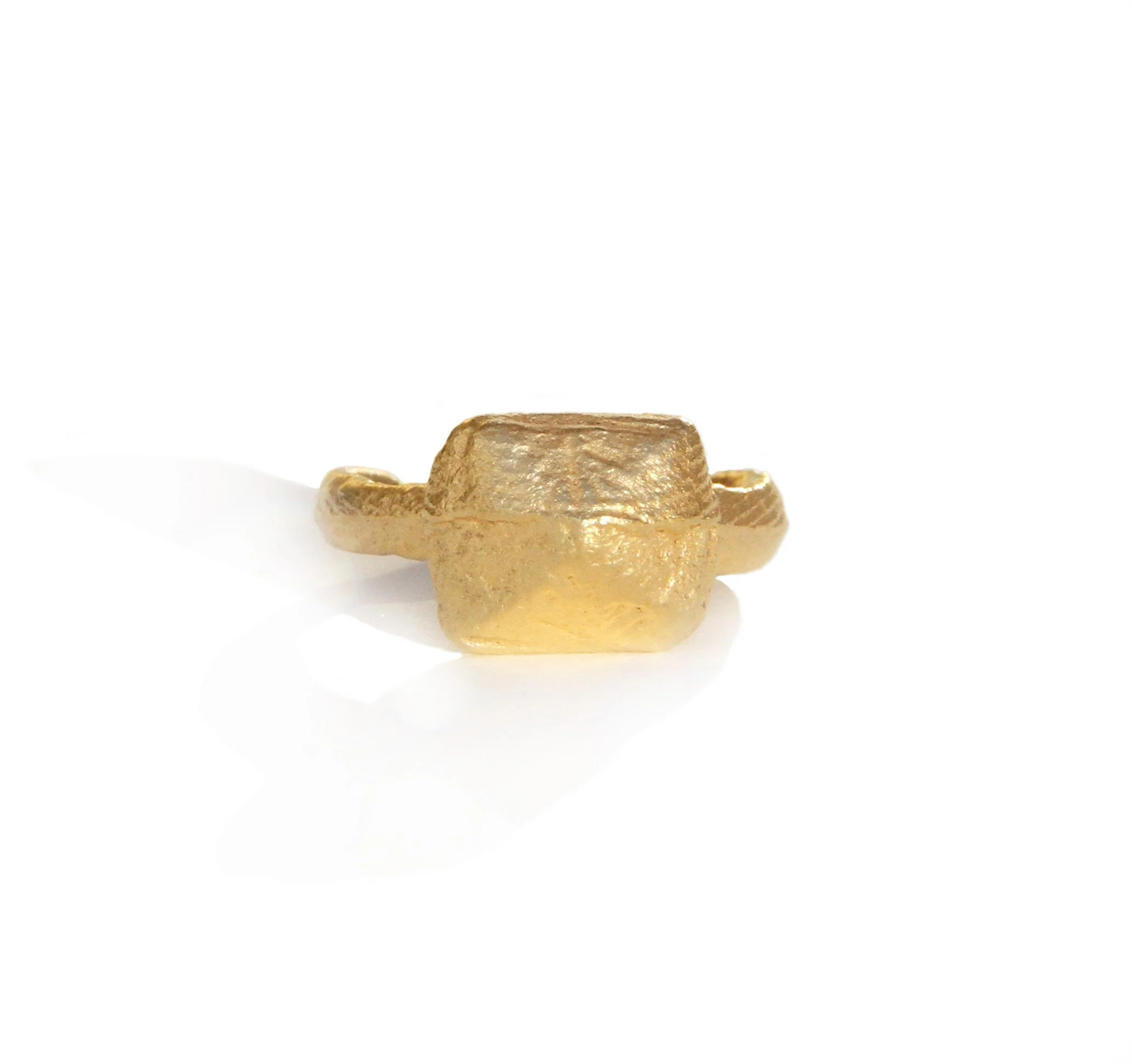 Sian Evans Jewellery Small Gold Pyramid Shaped Ring