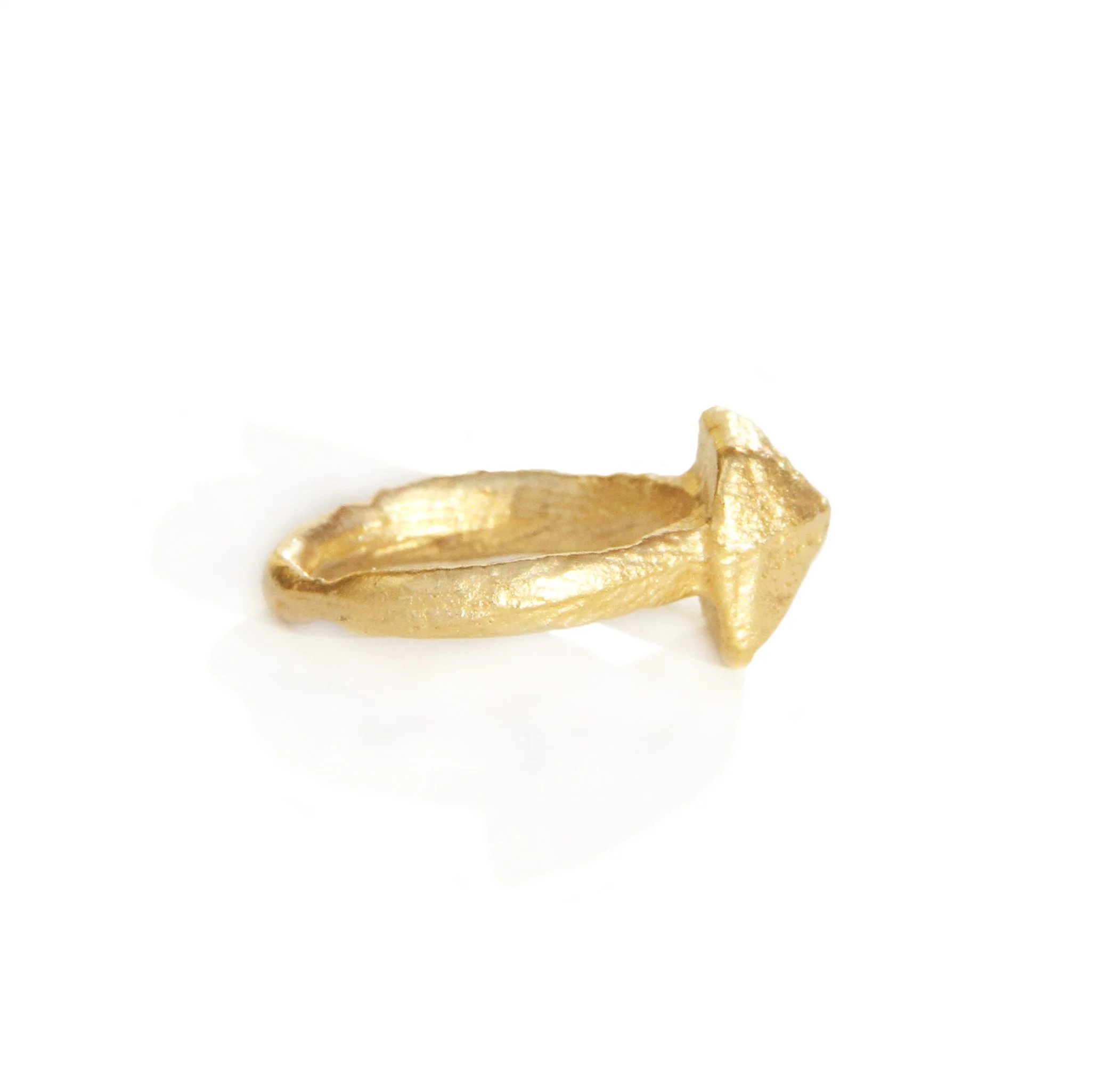 Sian Evans Jewellery Small Gold Pyramid Shaped Ring