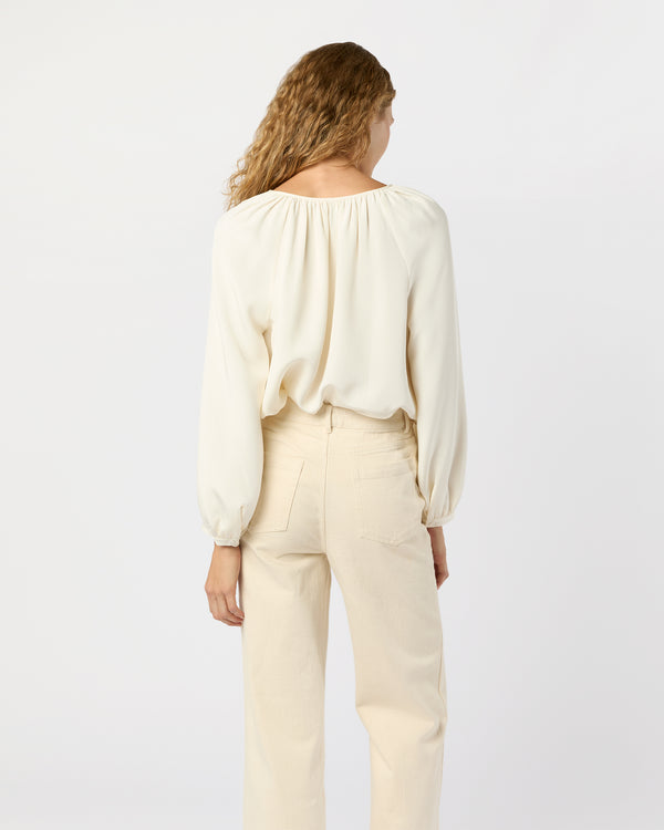 Sid Mashburn Ariana Blouse In Ivory Silk Crepe De Chine