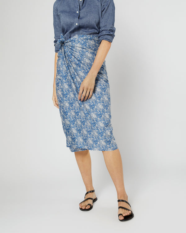 Sid Mashburn Ashley Pareo In Blue Picot Liberty Fabric