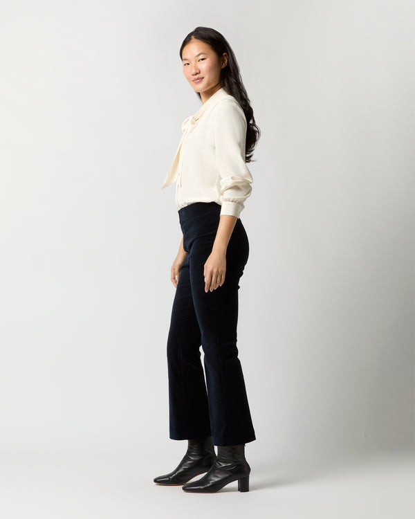 Sid Mashburn Fayette Flare Cropped Pant In Navy Stretch Velveteen