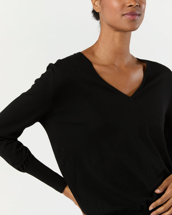 Sid Mashburn Kate V-Neck Sweater In Black Escorial Wool