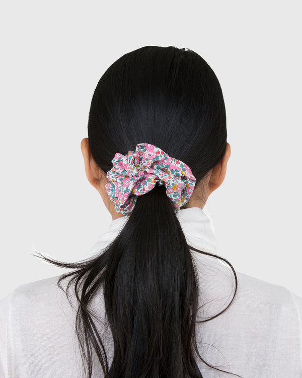 Sid Mashburn Large Scrunchie In Pink Betsy Ann Liberty Fabric