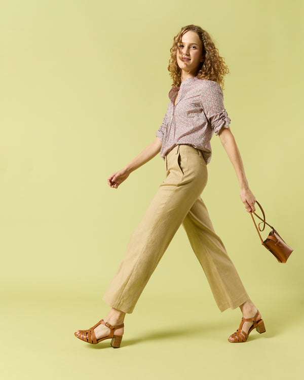 Sid Mashburn Minnie Cell Phone Bag In Natural Leather