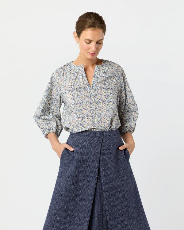 Sid Mashburn Savannah Top In Eggplant/Multi Wiltshire Bud Liberty Fabric