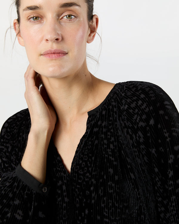 Sid Mashburn Ariana Blouse In Black Burnout Velvet