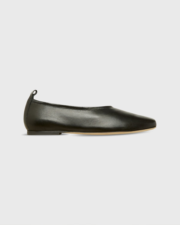 sid mashburn Belle Flat in Black Leather