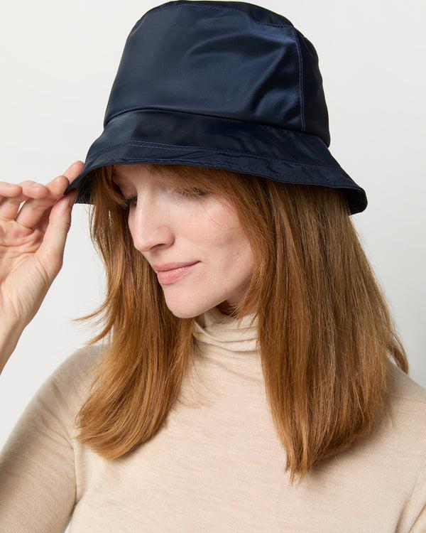 Sid Mashburn Charger Bucket Hat In Navy