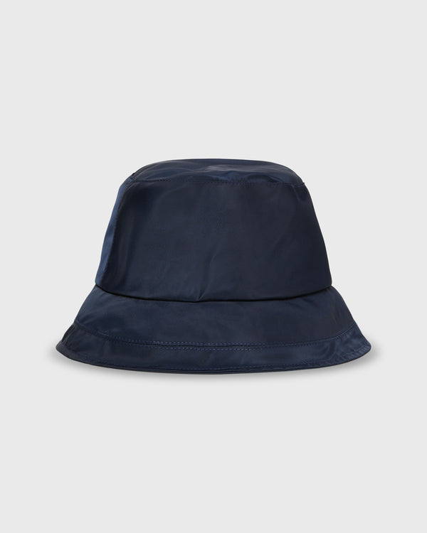 sid mashburn Charger Bucket Hat in Navy