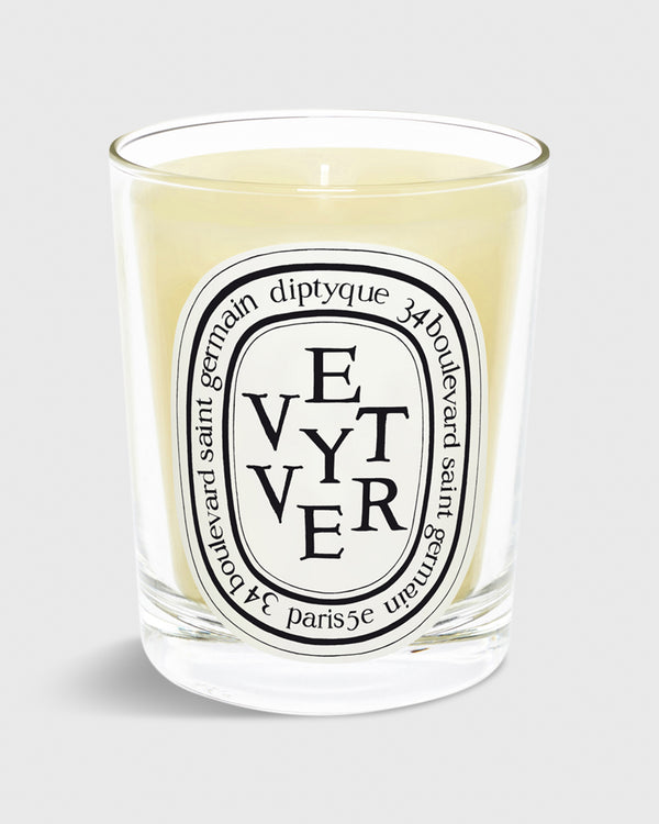 sid mashburn Classic Scented Candle in Vetyver