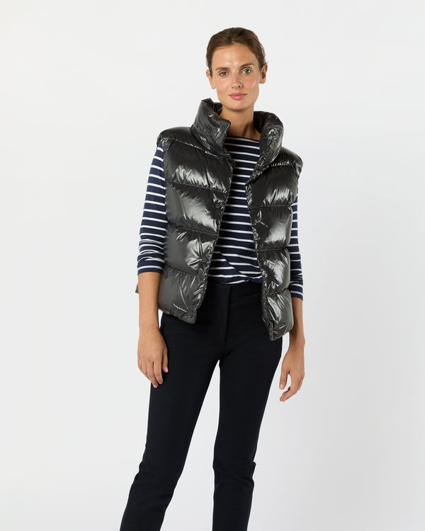 Sid Mashburn Gloss Snap Front Vest In Charcoal