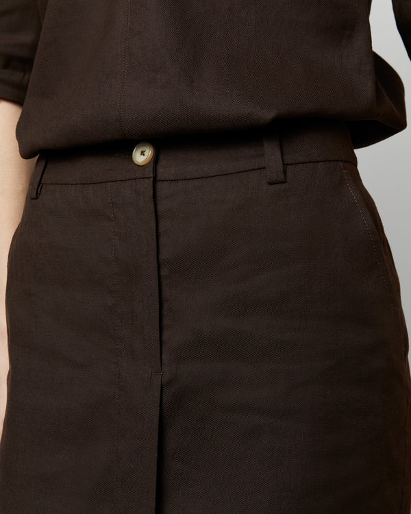 Sid Mashburn Tyler Skirt In Chocolate Stretch Cotolino