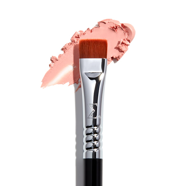 Sigma Beauty E15 Flat Definer Brush