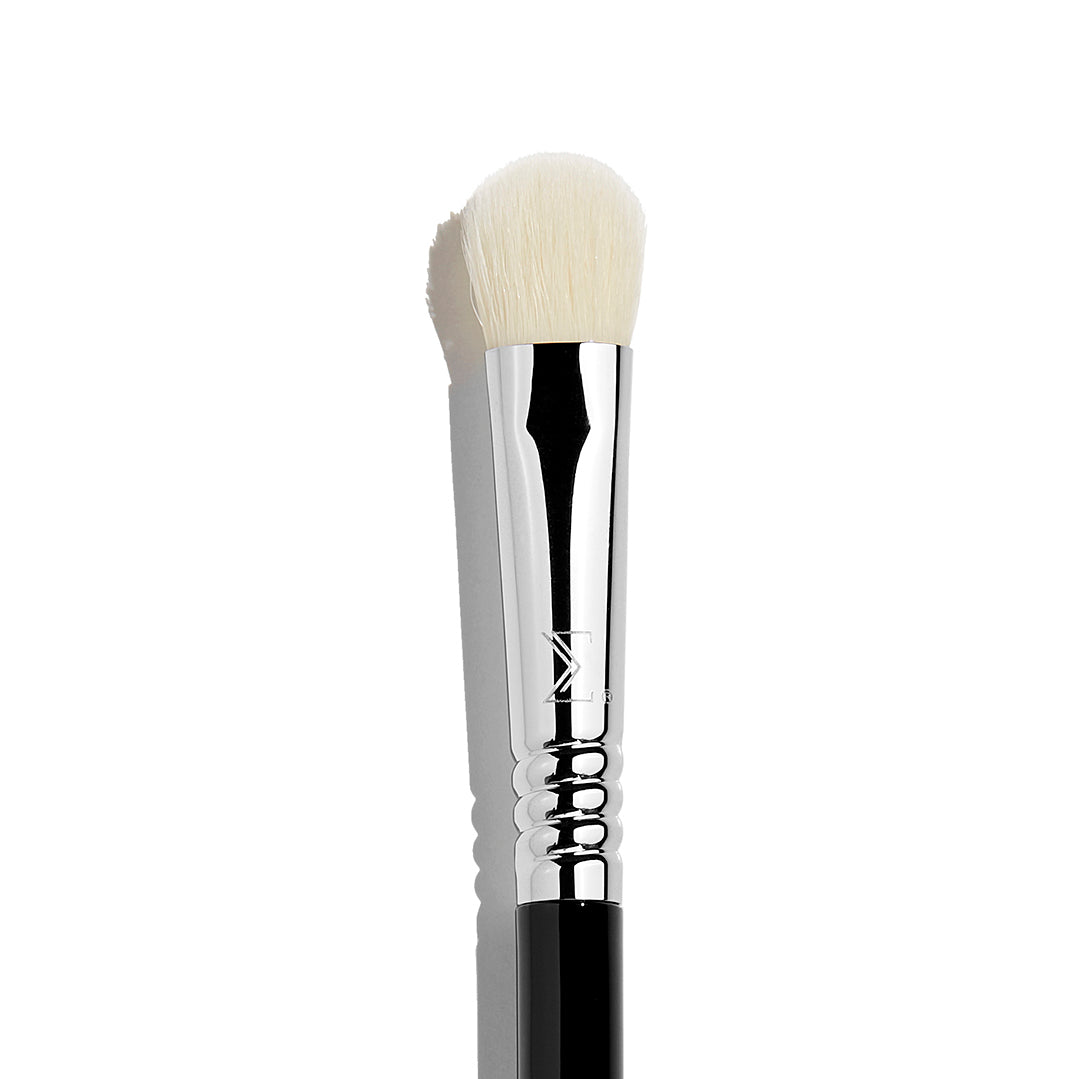 sigma beauty E28 Detailed Buffer™ Brush