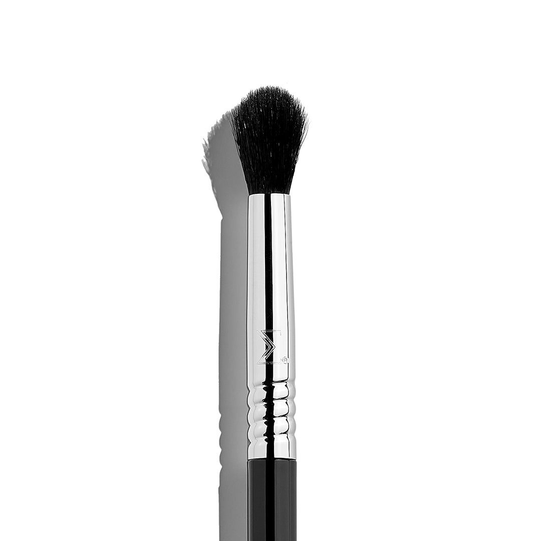 sigma beauty E38 Diffused Crease™ Brush