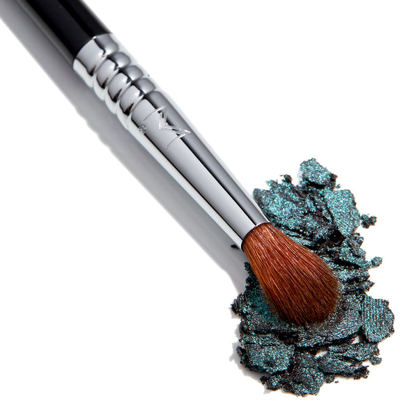 Sigma Beauty E42 Precision Firm Blender™ Brush