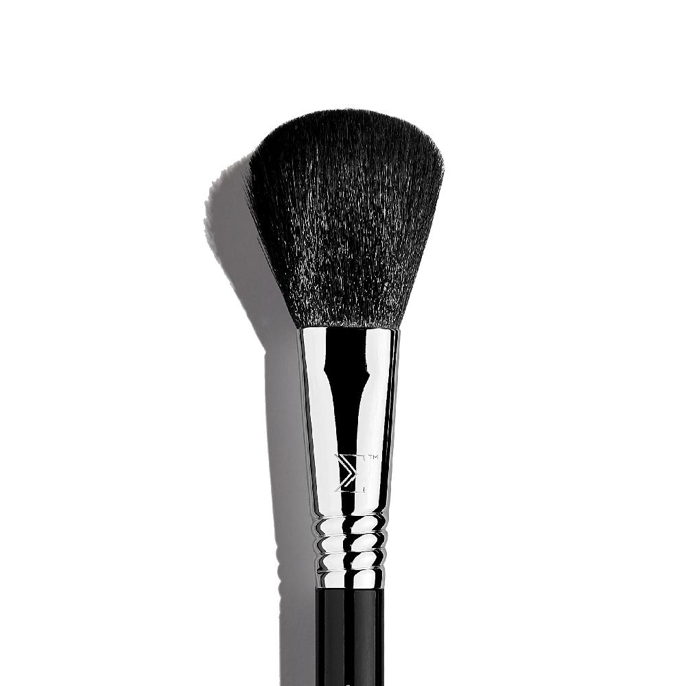 sigma beauty F10 Powder/Blush Brush