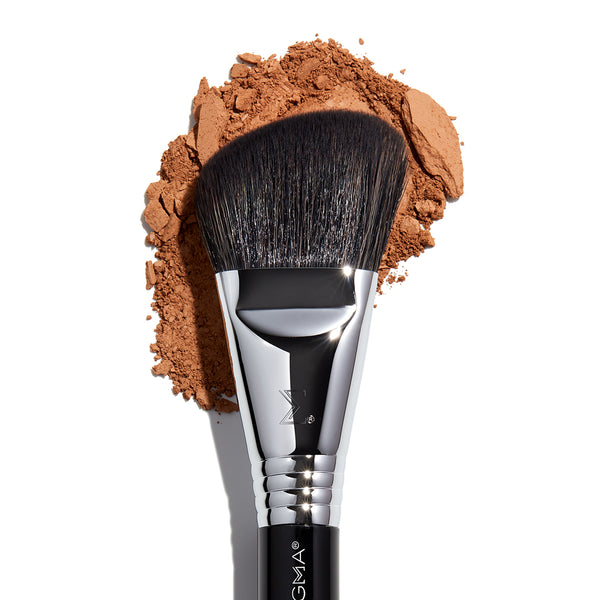 Sigma Beauty F23 Soft Angle Contour™ Brush