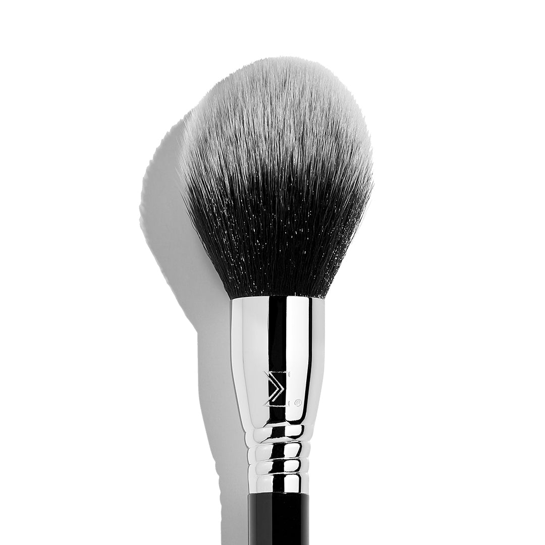sigma beauty F24 All-Over Powder™ Brush