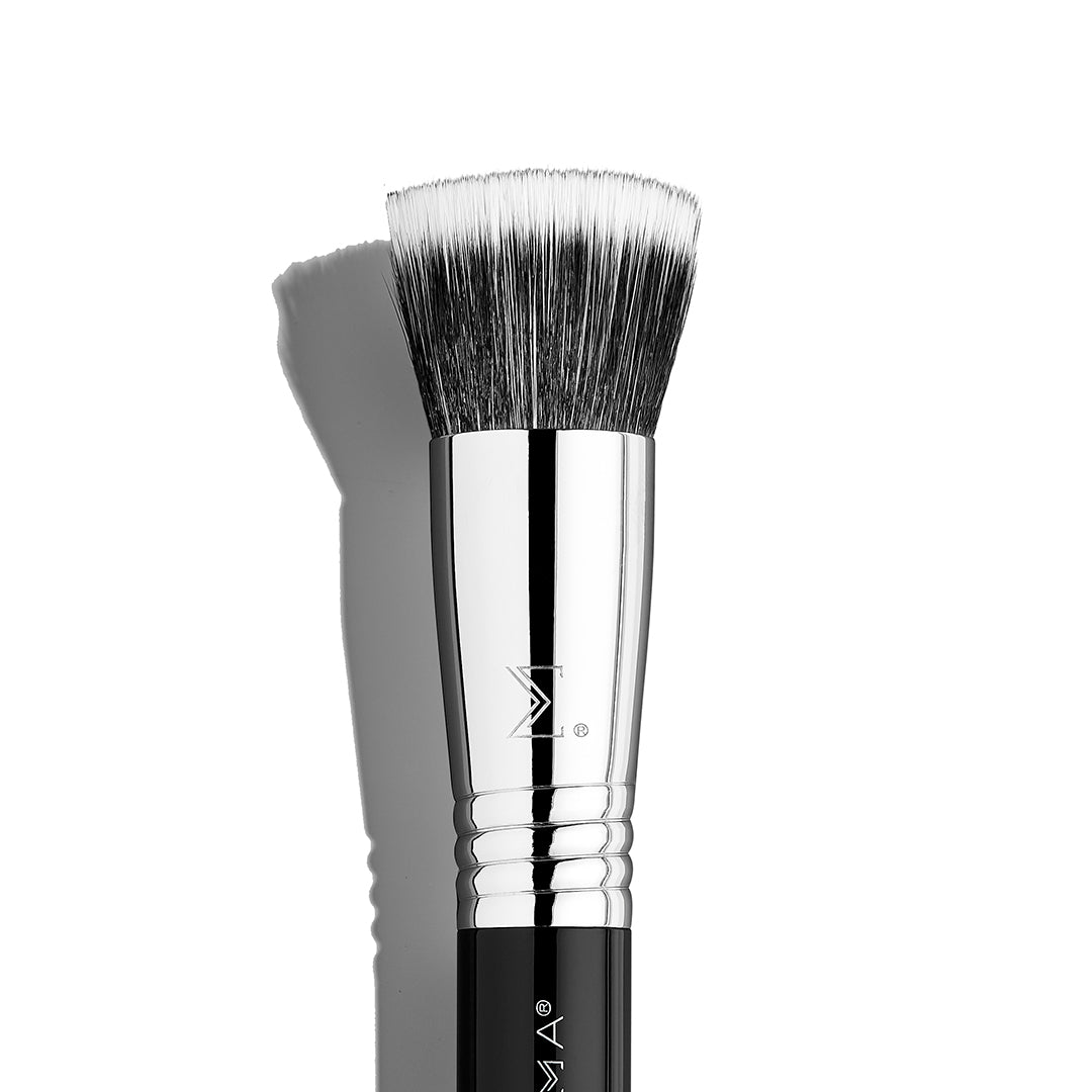 sigma beauty F80 Air Flat Kabuki™ Brush