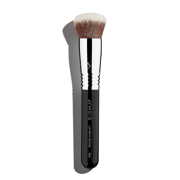 Sigma Beauty F82 Round Kabuki™ Brush