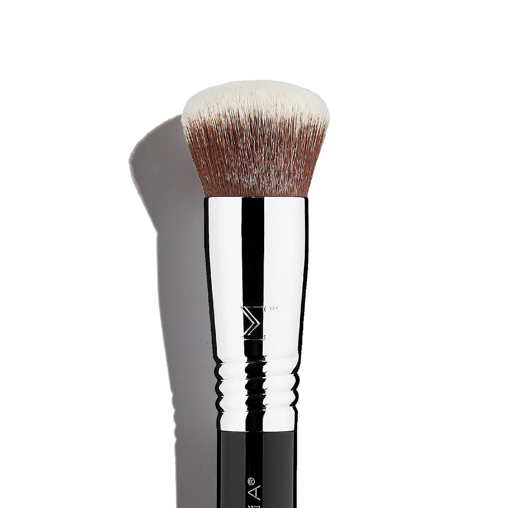 sigma beauty F82 Round Kabuki™ Brush