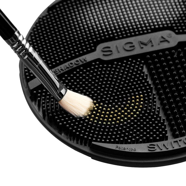 Sigma Beauty Sigma® Travel Switch