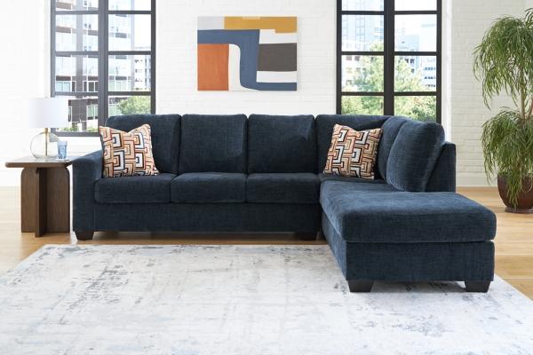 Signature Design By Ashley Aviemore 2-Piece Sectional With Chaise