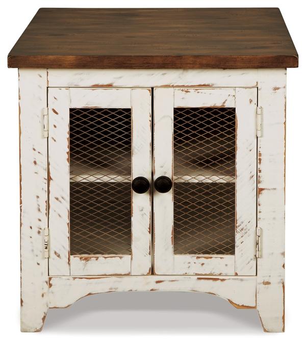 Signature Design By Ashley Wystfield End Table