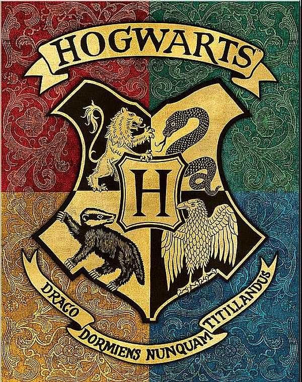 signs 4 fun Harry Potter - Hogwarts Shield Metal Sign
