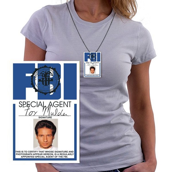 signs 4 fun Mulder FBI Necklace ID