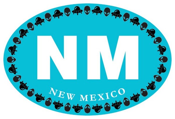 signs 4 fun NM Alien Oval Lg Sticker