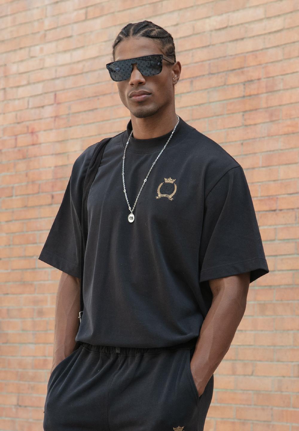 sik silk Black Premium Crest T-Shirt