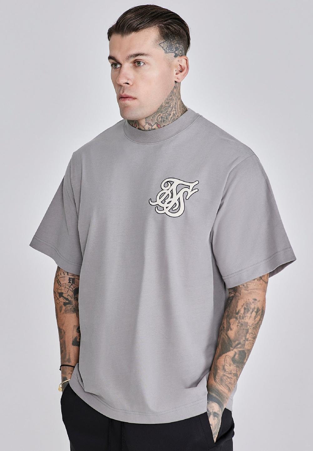 sik silk Oversized T-Shirt