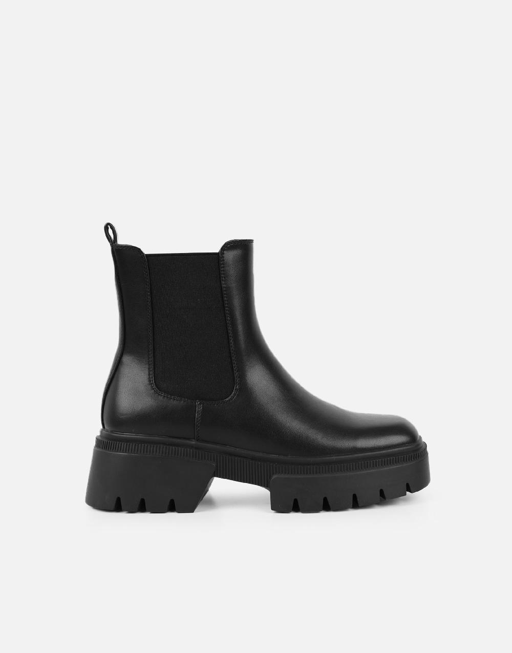 Simmi Black Chunky Chelsea Boots