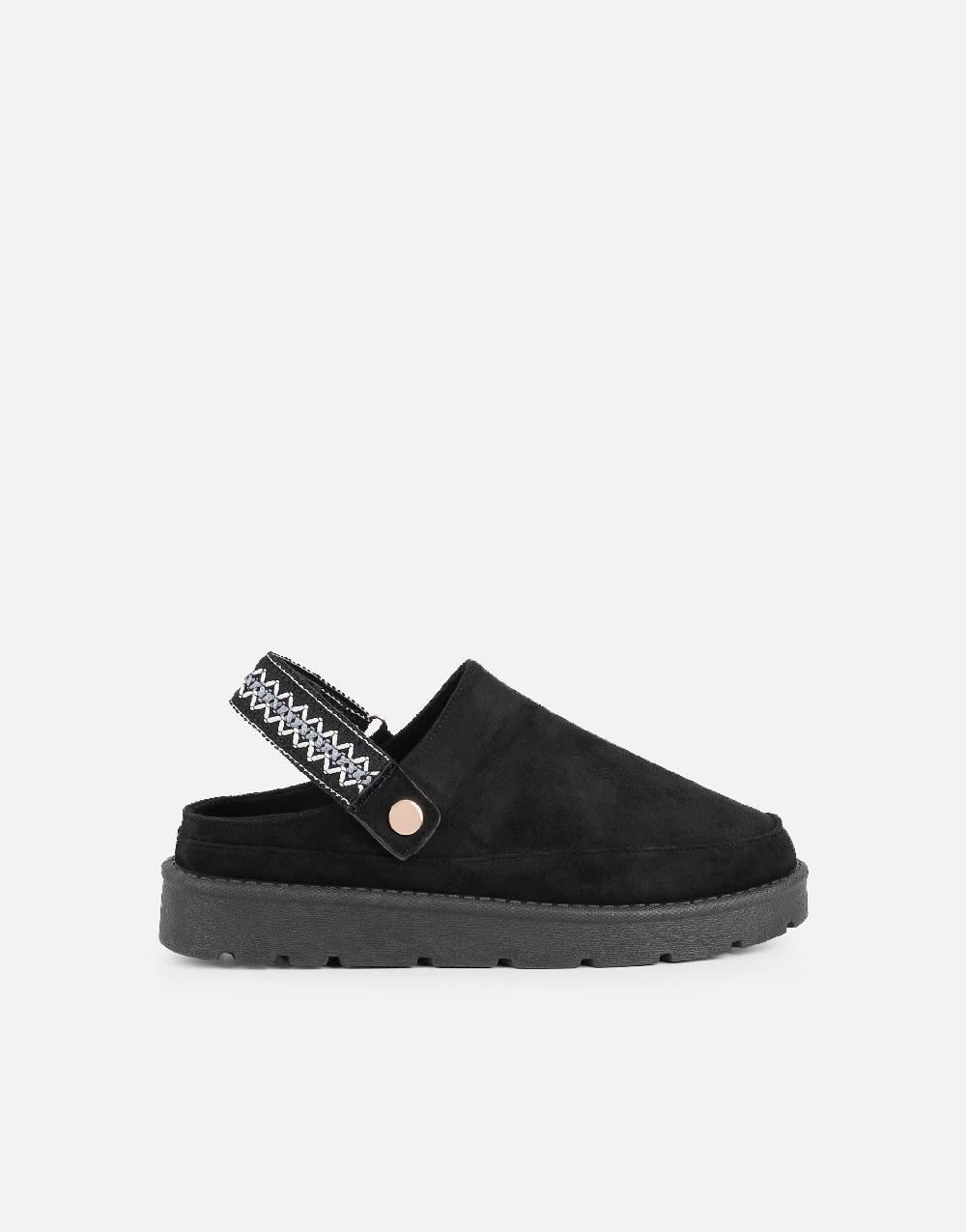 Simmi Black Slippers