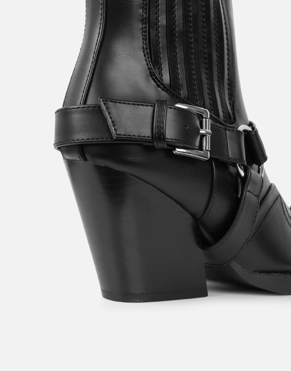 Simmi Black Western Saddled Ankle Boots