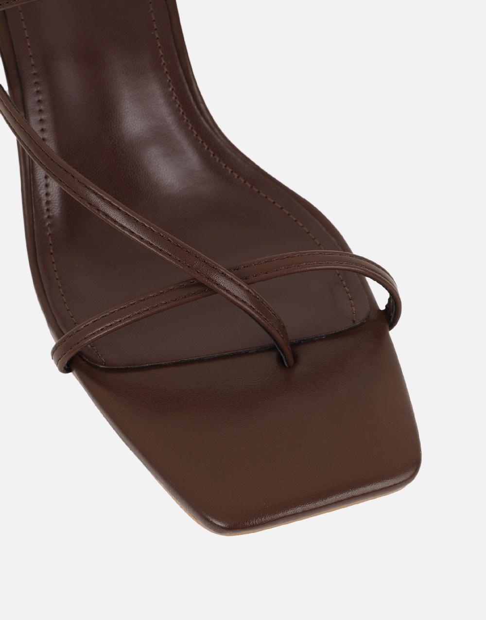 Simmi Brown Toe Thong Mules